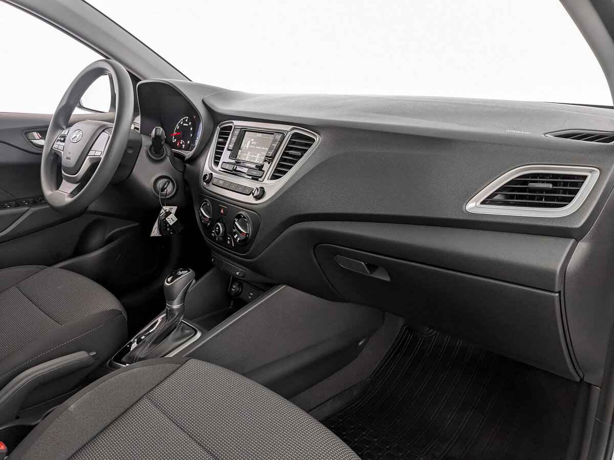 Hyundai Solaris, 2022