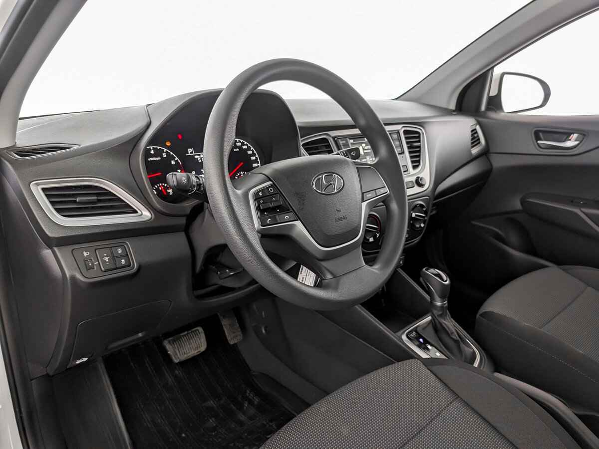 Hyundai Solaris, 2022