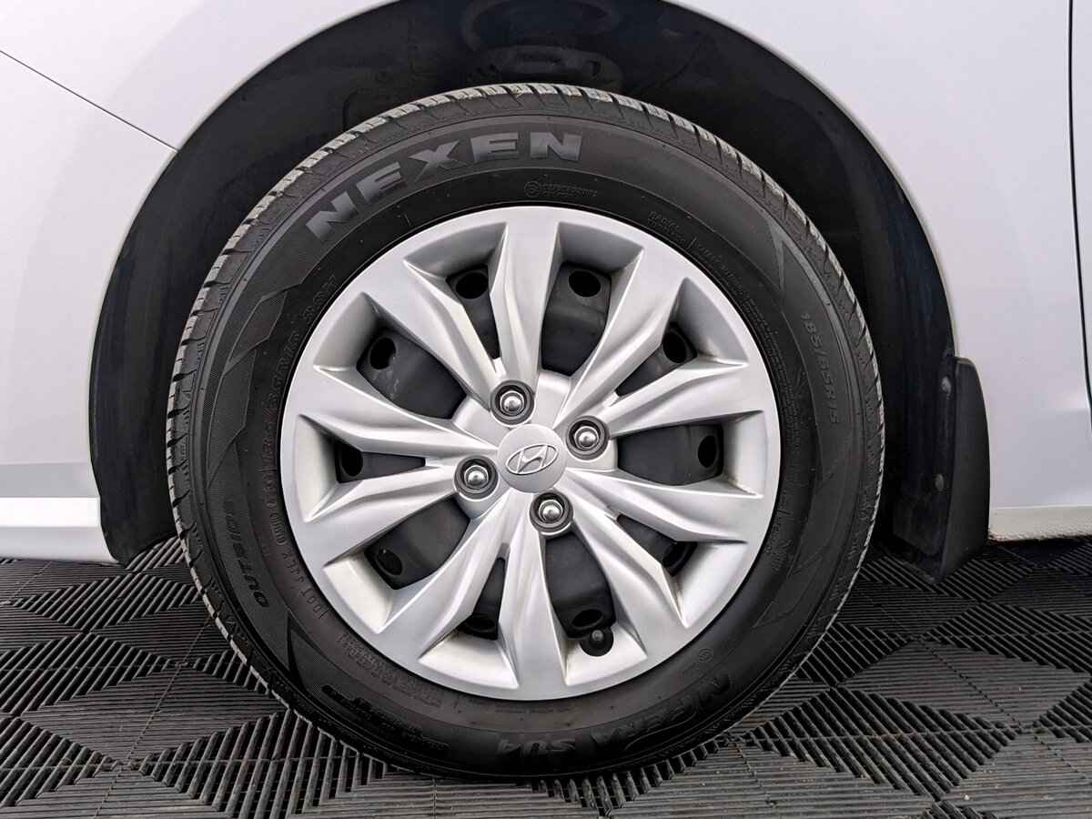 Hyundai Solaris, 2022