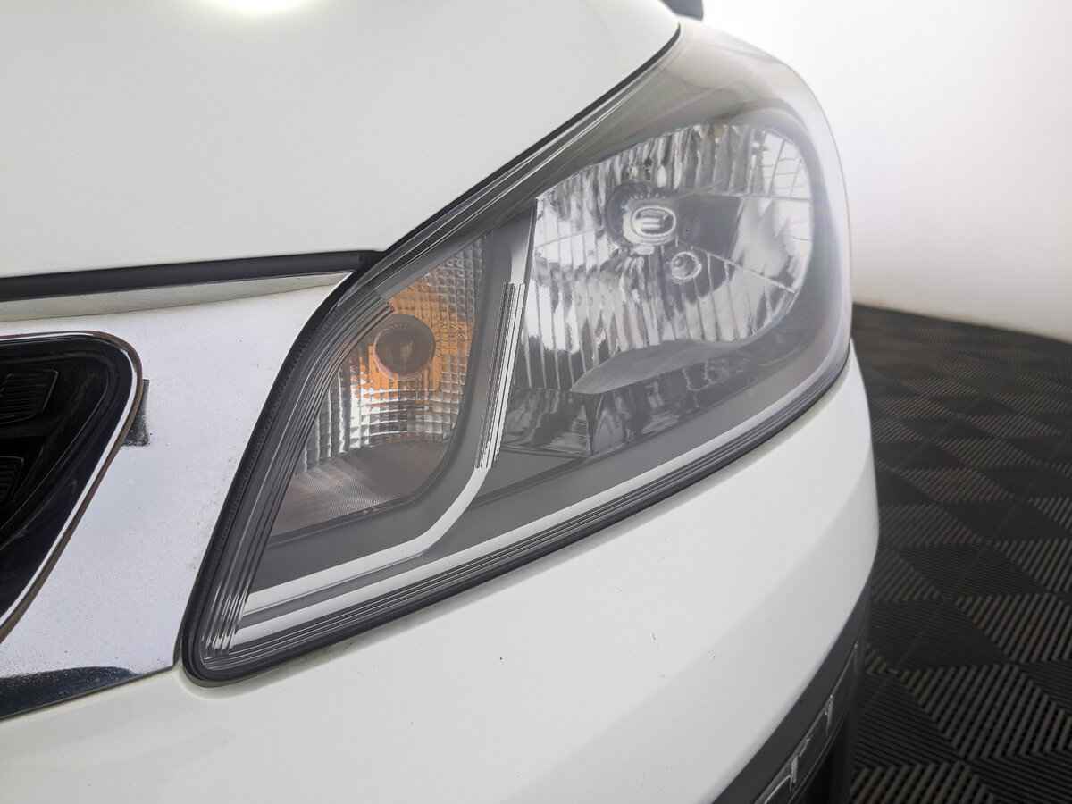 Kia Rio X-Line, 2020