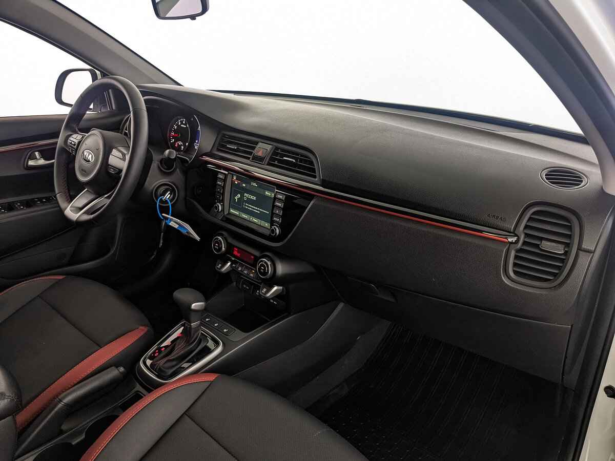 Kia Rio X-Line, 2020