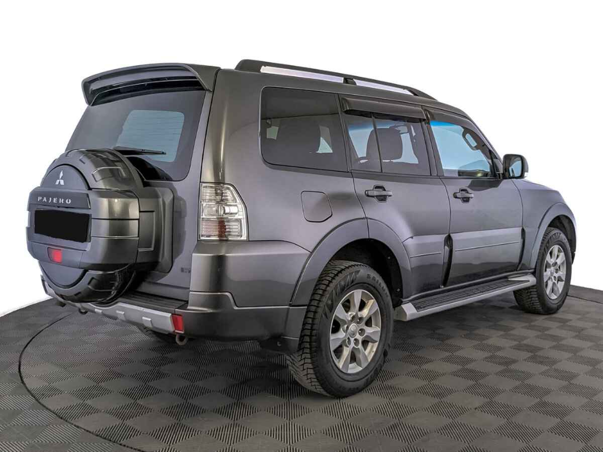 Mitsubishi Pajero, 2013