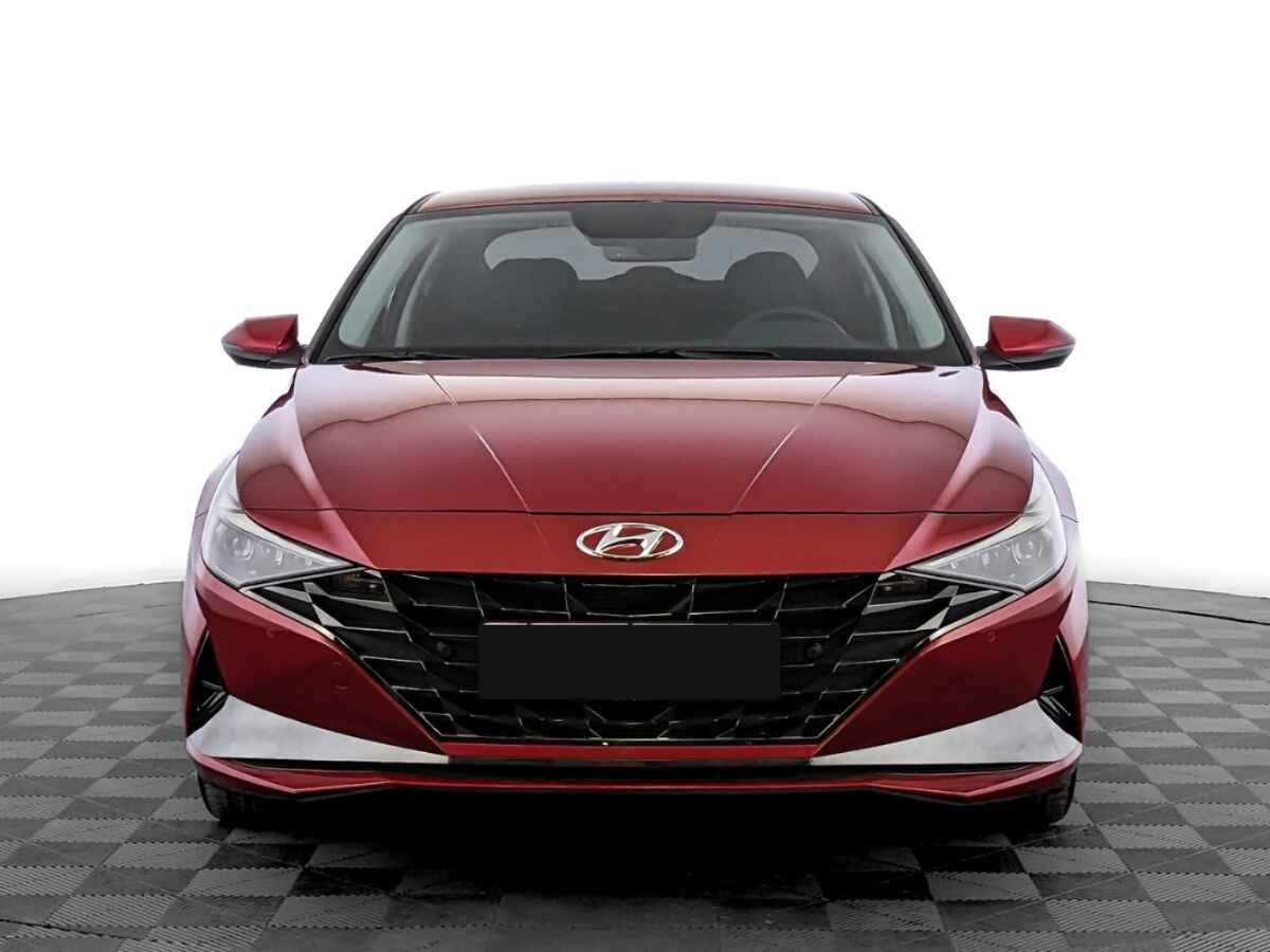 Hyundai Elantra, 2022