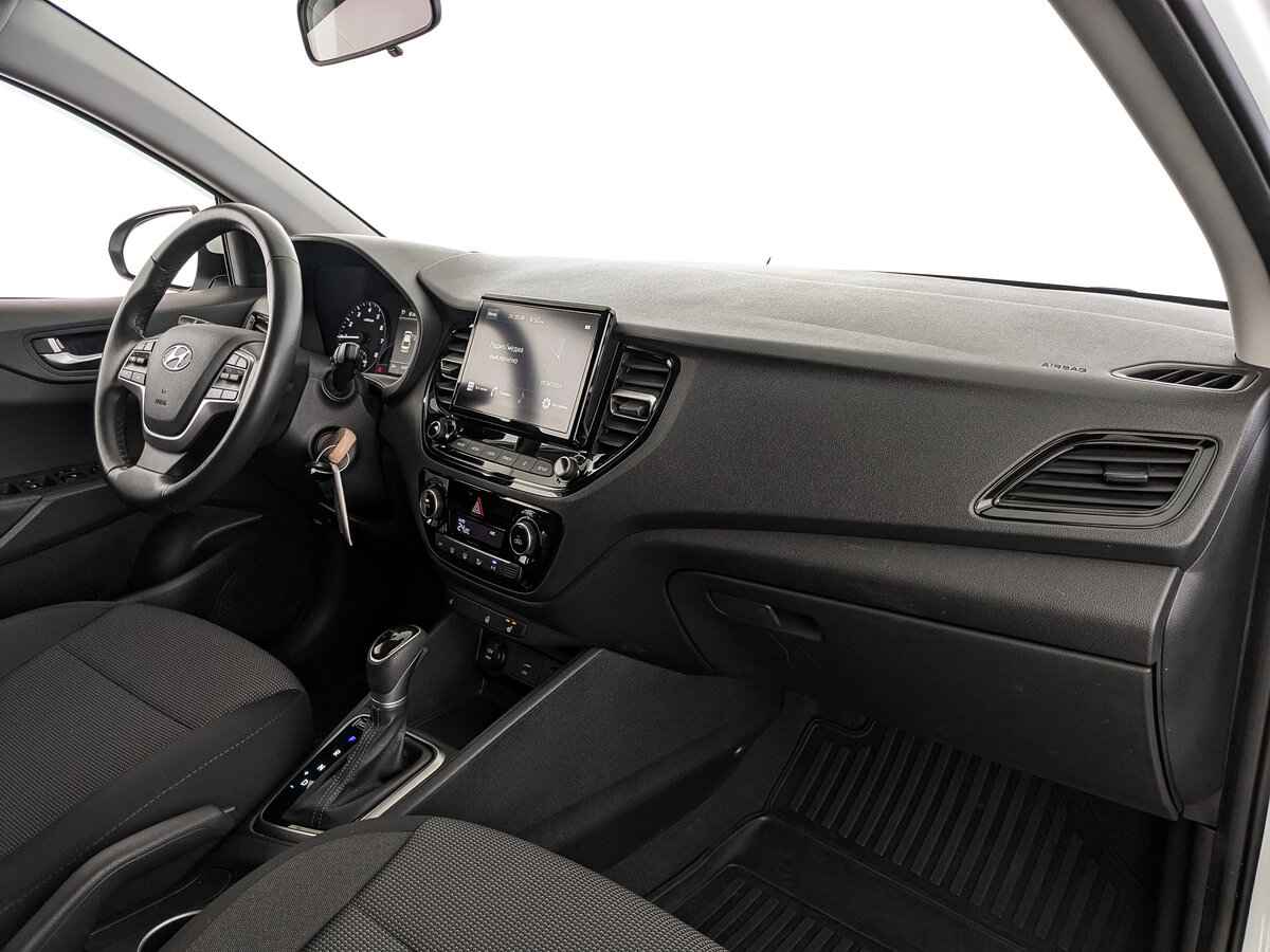 Hyundai Solaris, 2020