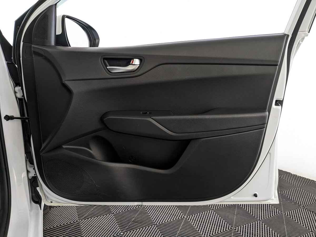 Hyundai Solaris, 2020