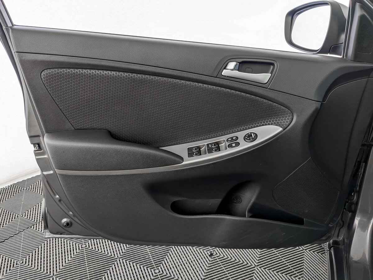 Hyundai Solaris, 2016