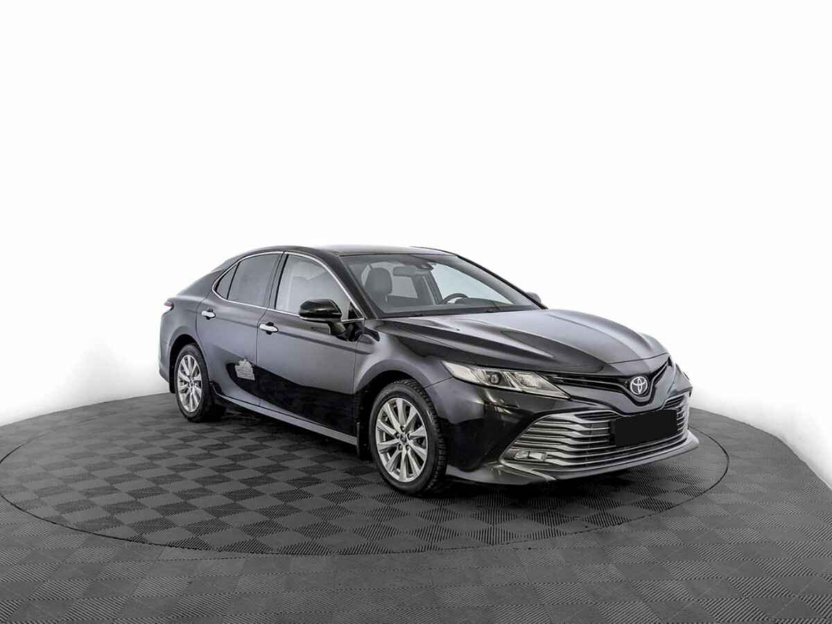 Toyota Camry, 2019