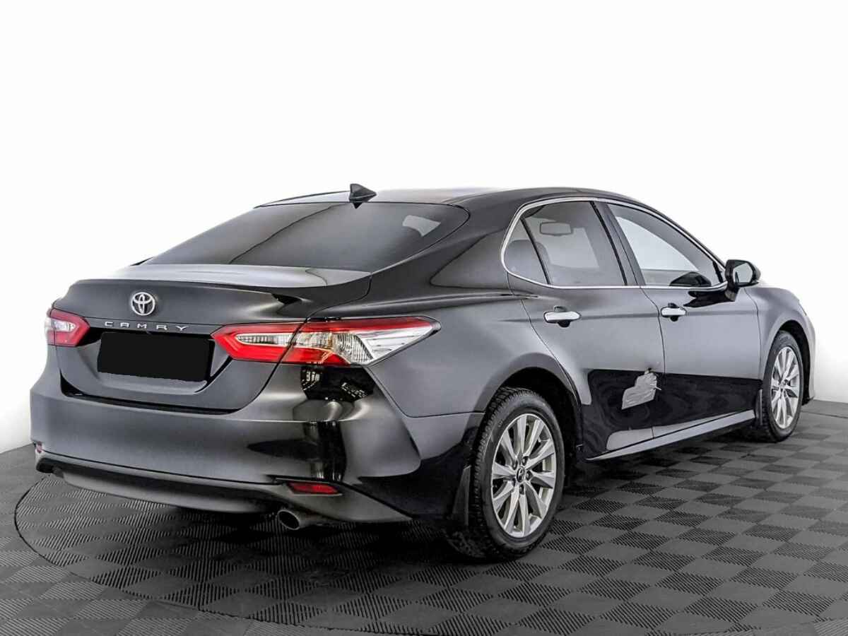 Toyota Camry, 2019