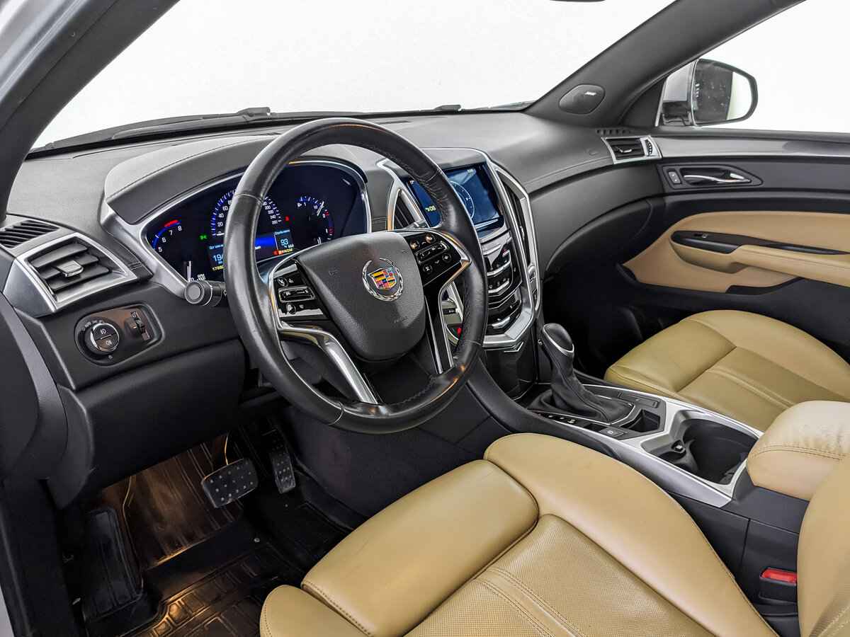 Cadillac SRX, 2014