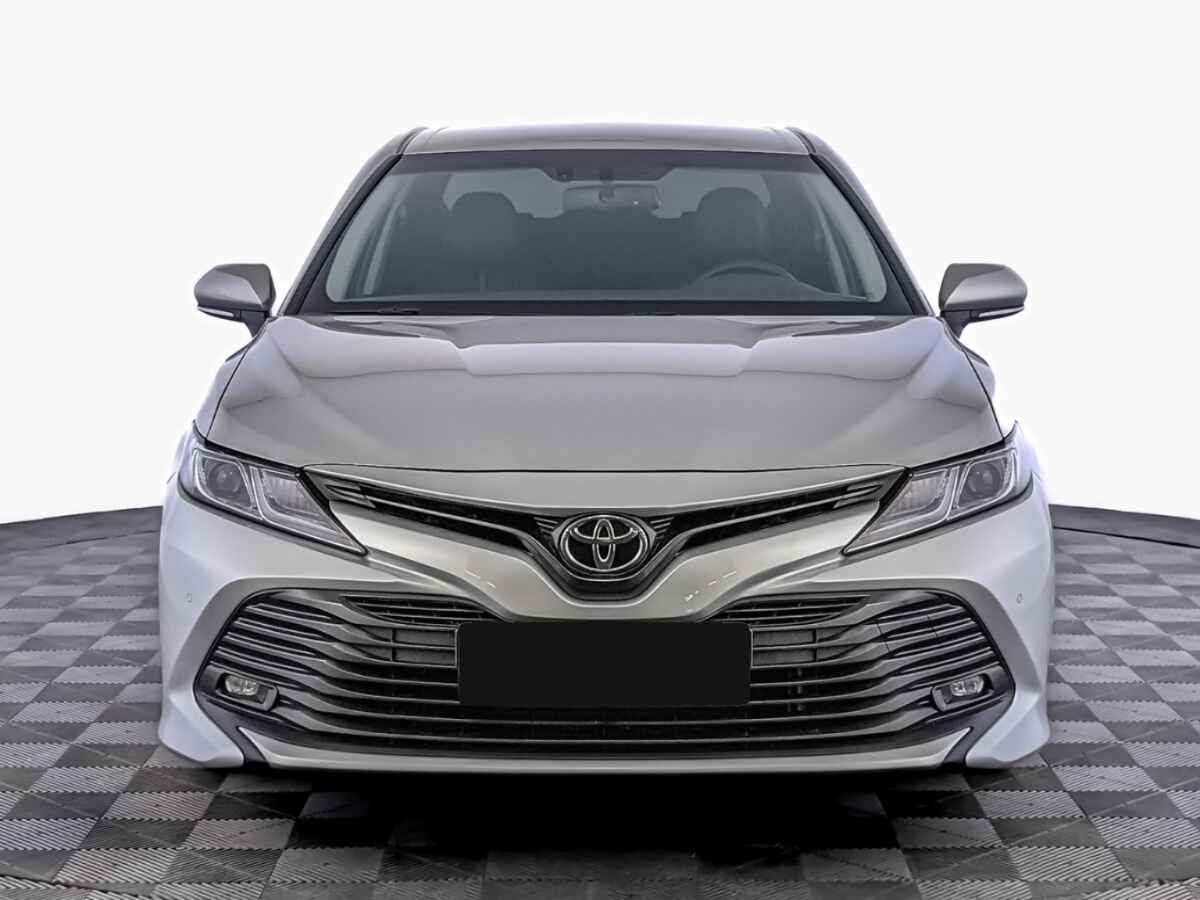 Toyota Camry, 2020