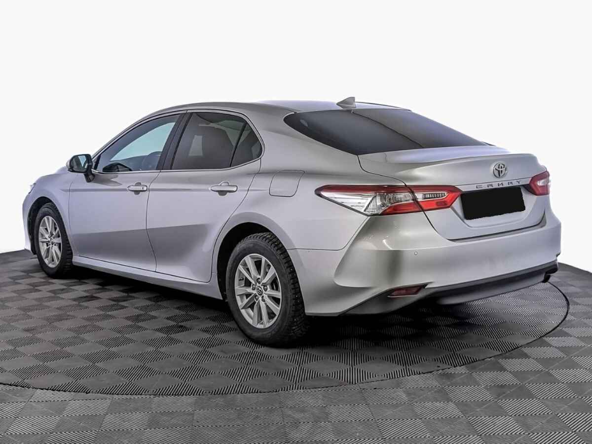Toyota Camry, 2020