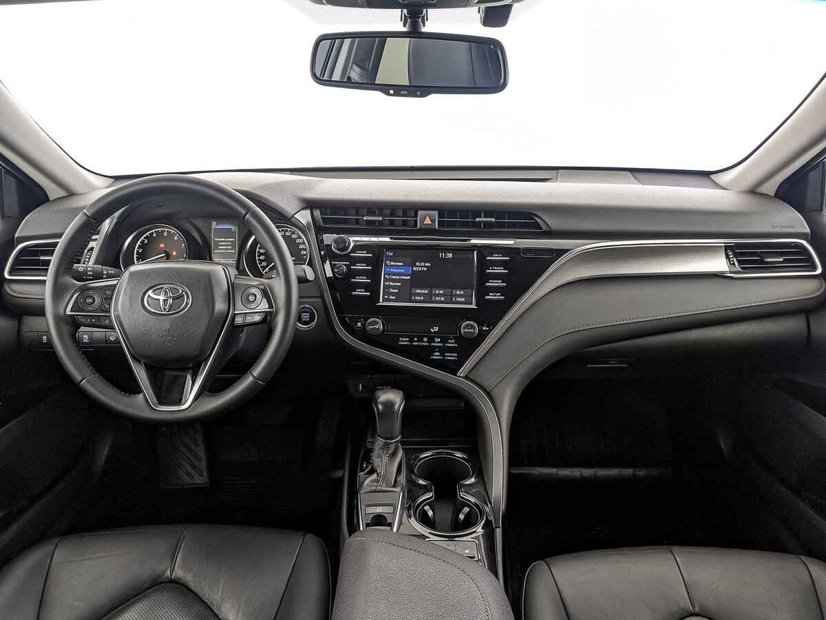 Toyota Camry, 2020