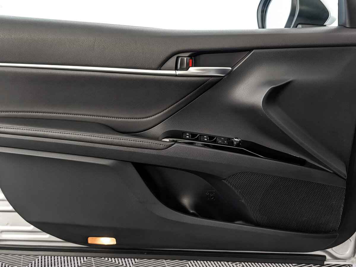 Toyota Camry, 2020