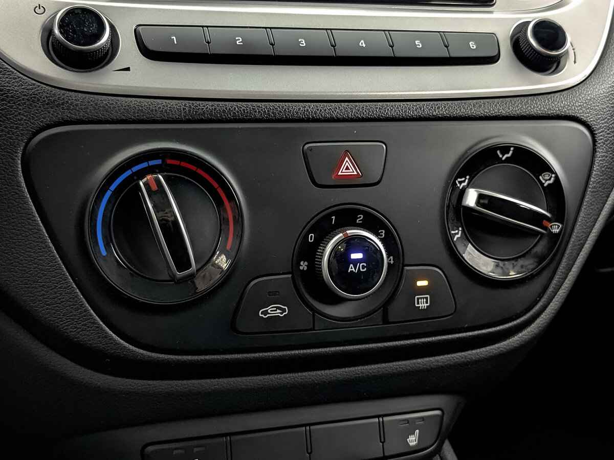 Hyundai Solaris, 2022