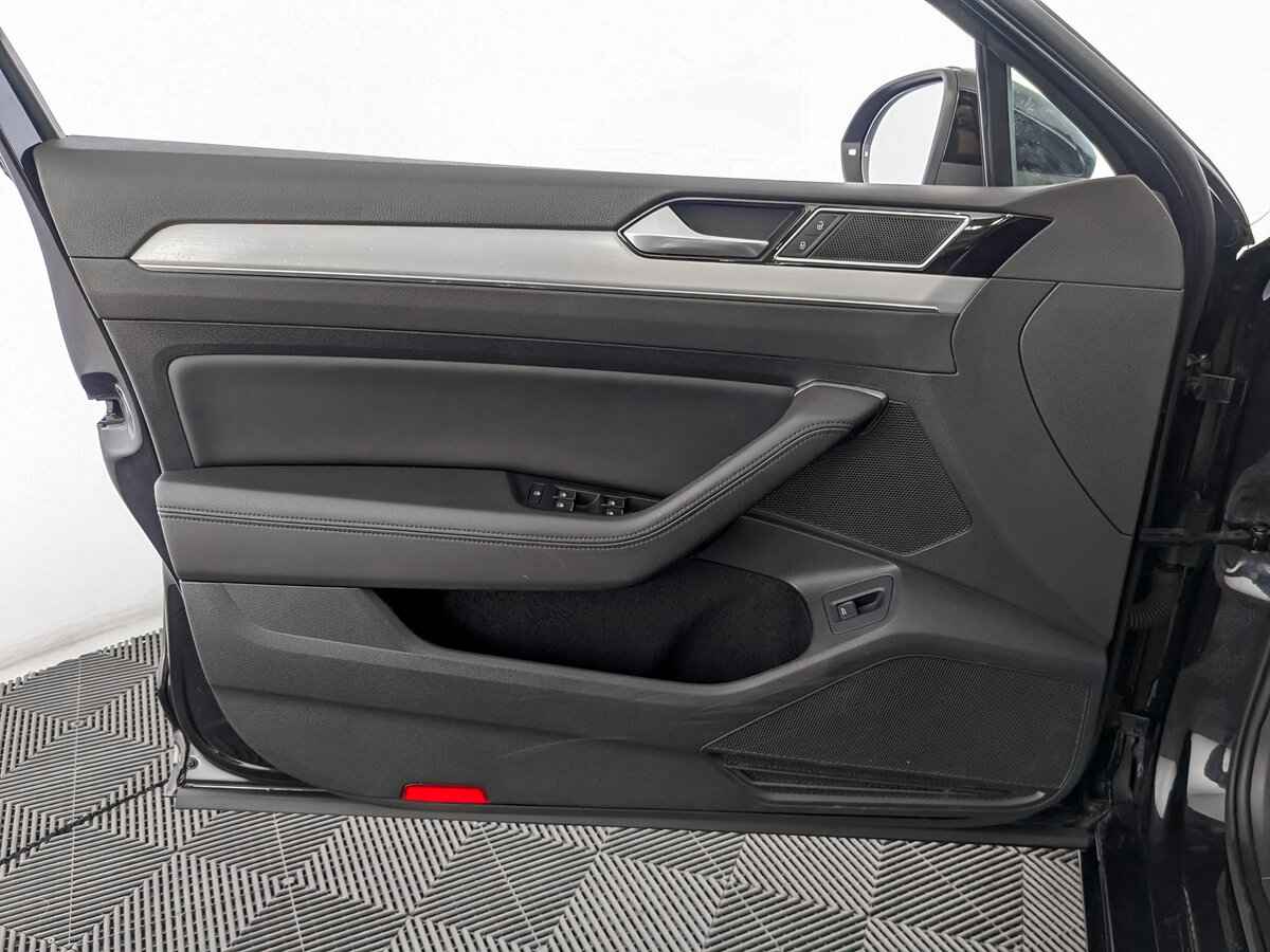 Volkswagen Passat, 2017