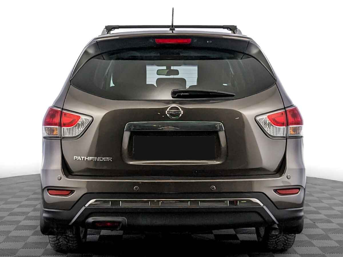 Nissan Pathfinder, 2016