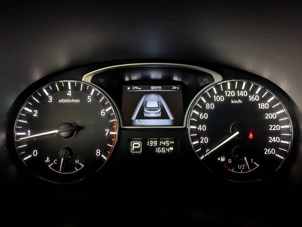 Nissan Pathfinder, 2016