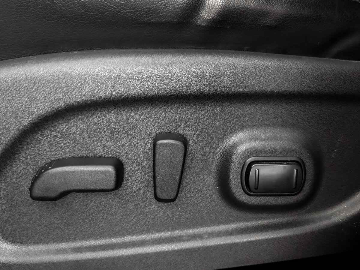 Nissan Pathfinder, 2016