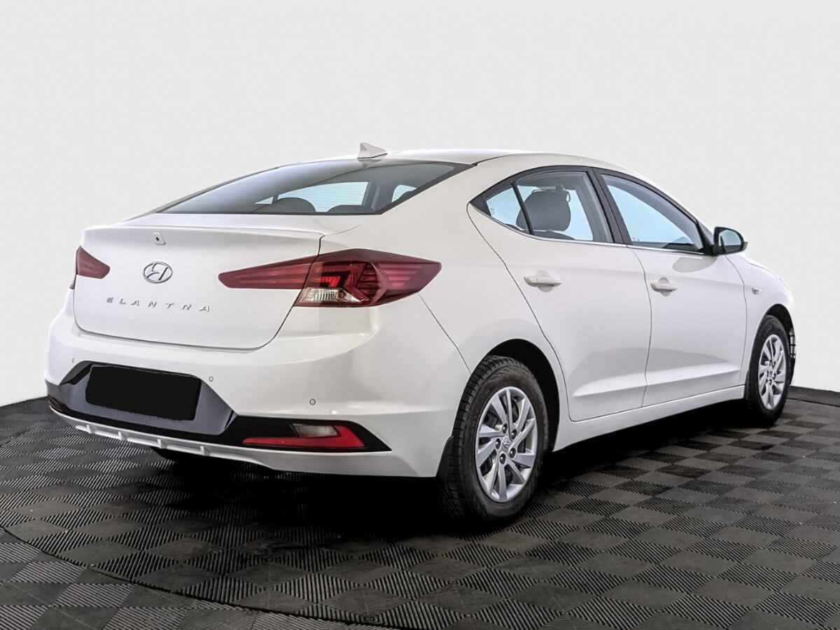 Hyundai Elantra, 2020