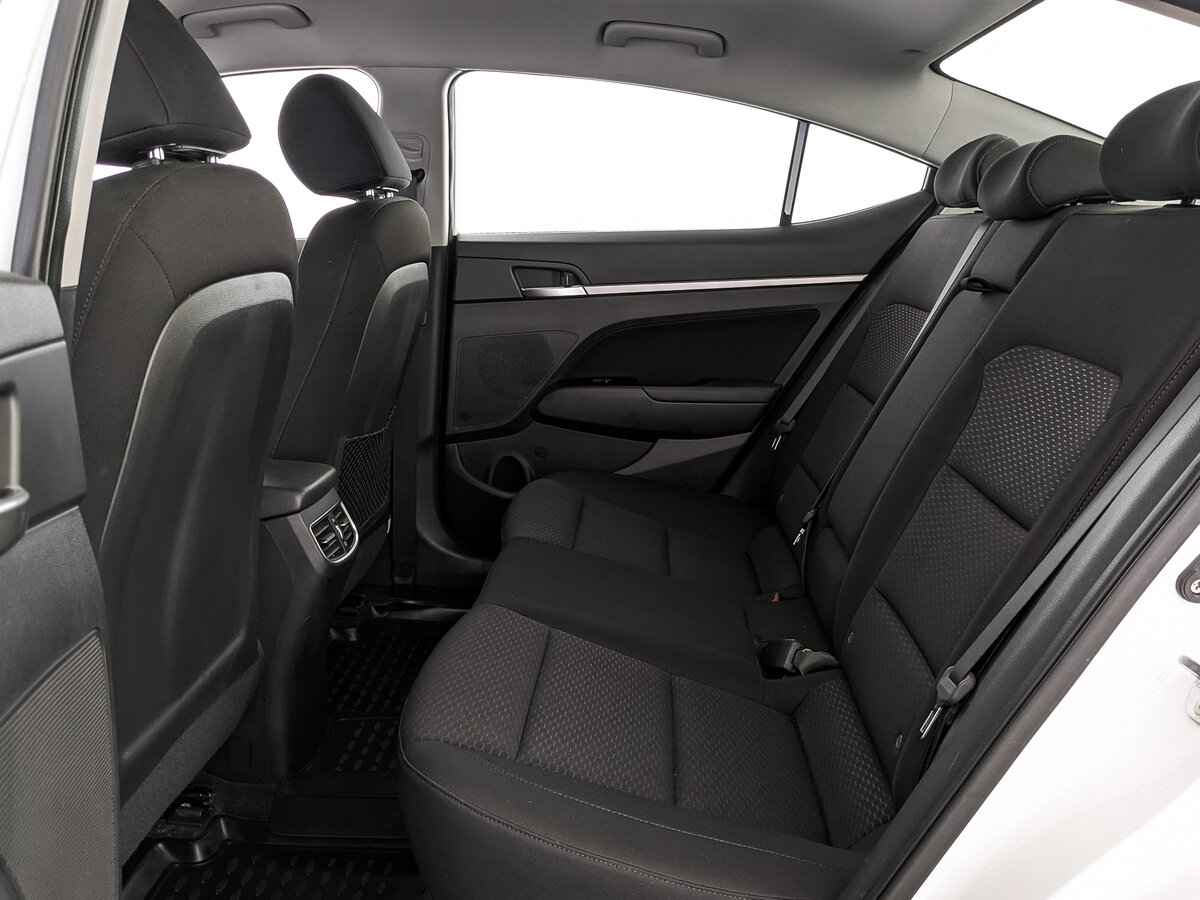 Hyundai Elantra, 2020