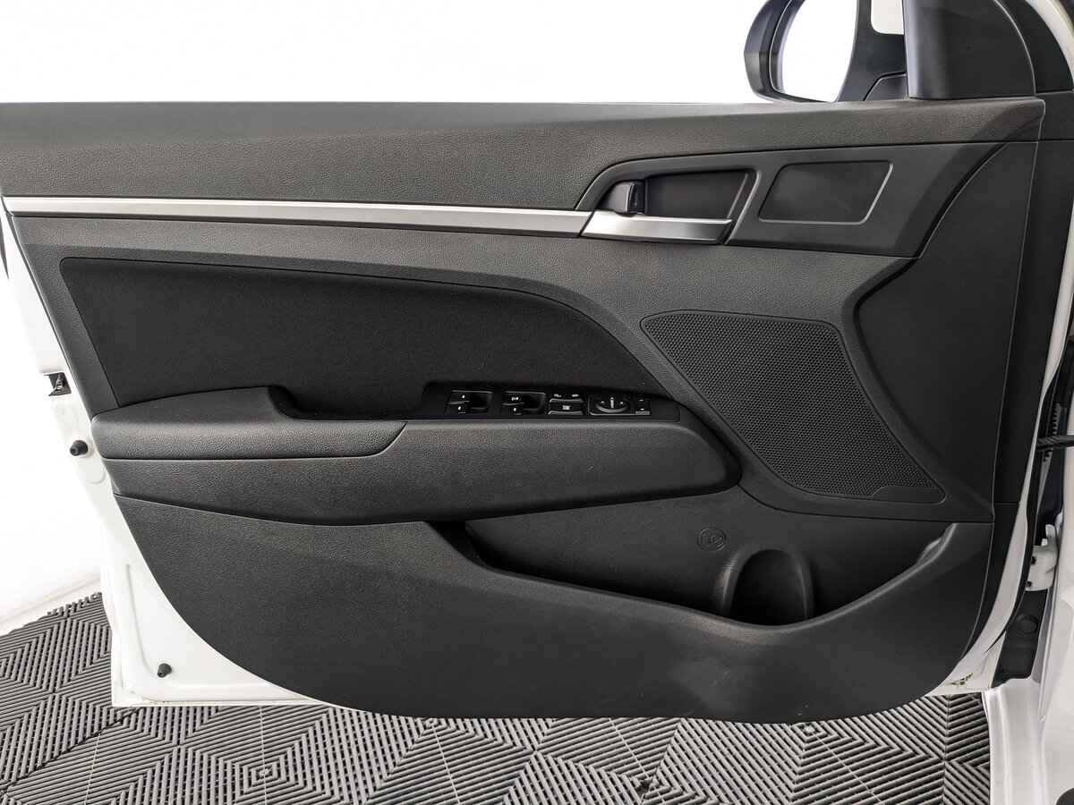 Hyundai Elantra, 2020