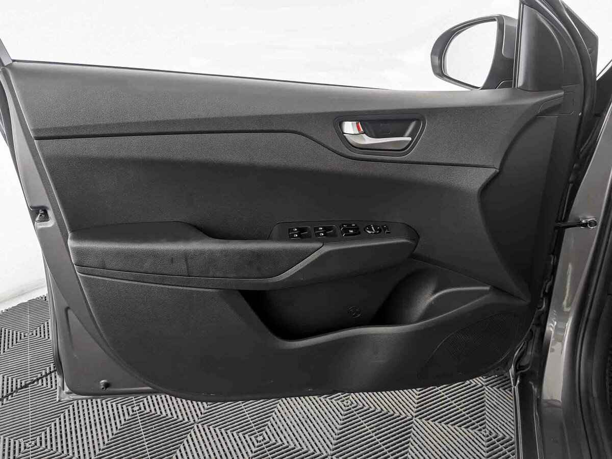 Hyundai Solaris, 2021