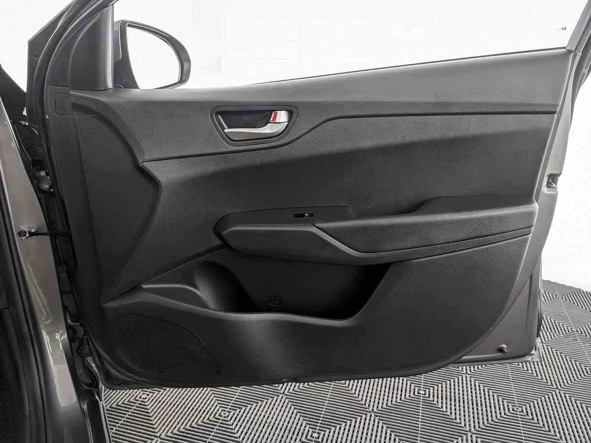 Hyundai Solaris, 2021