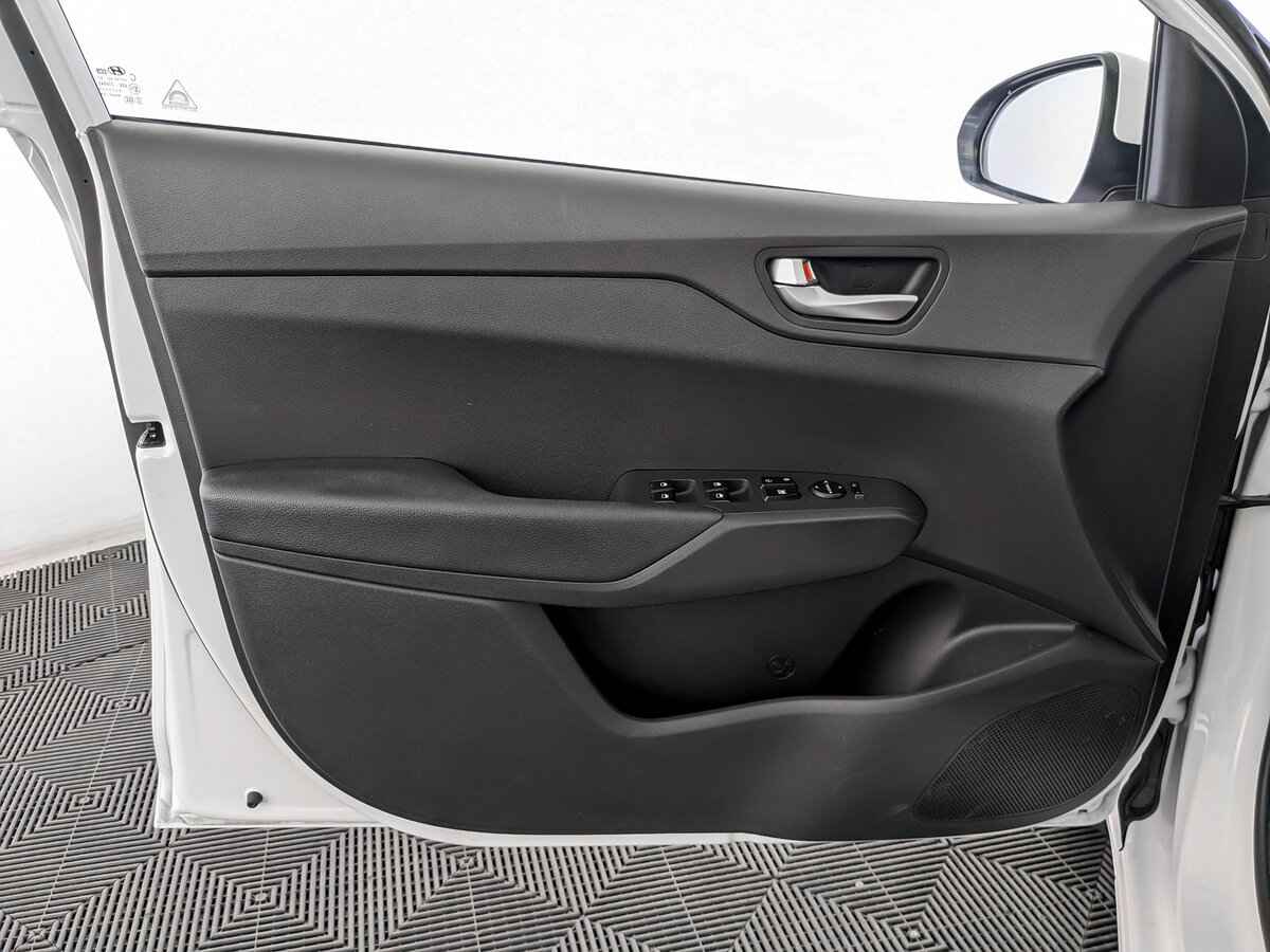 Hyundai Solaris, 2021