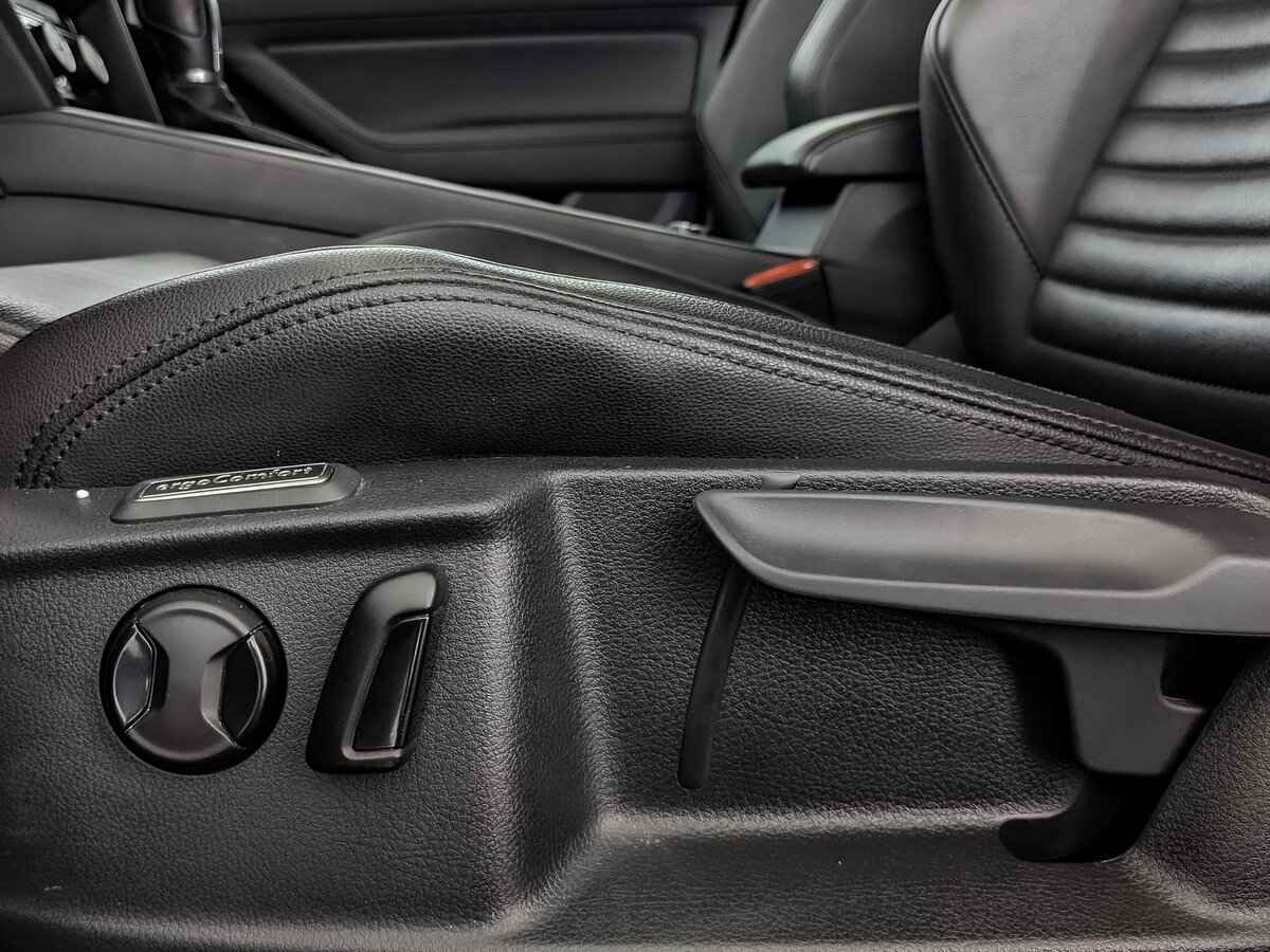 Volkswagen Passat, 2019