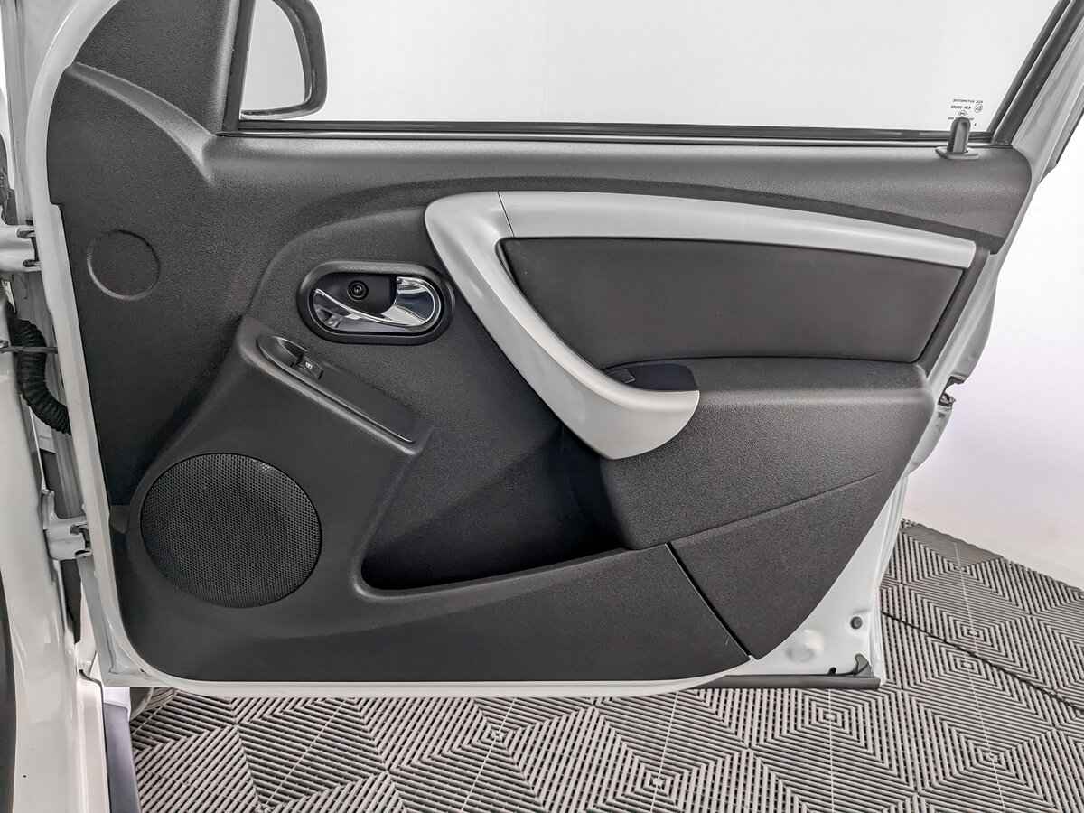 Nissan Terrano, 2019