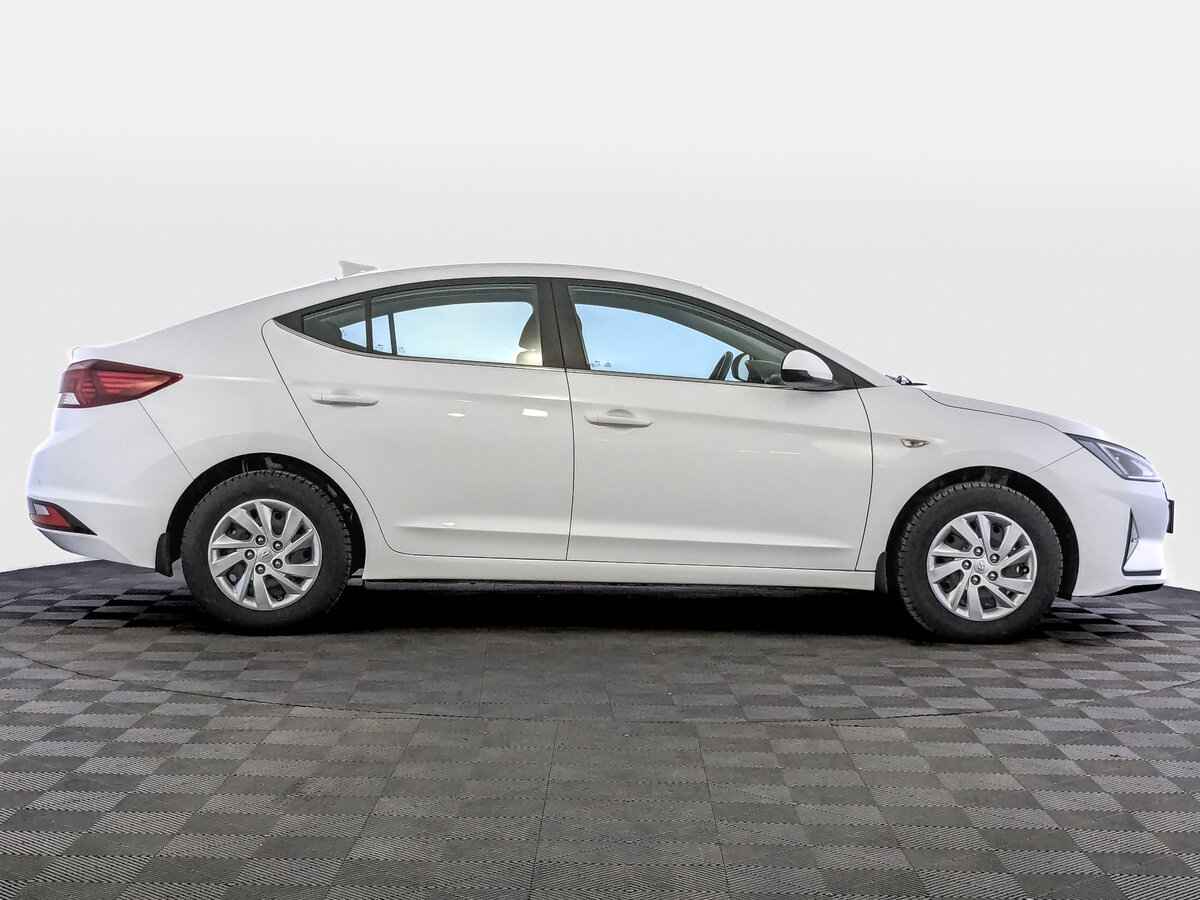 Hyundai Elantra, 2020