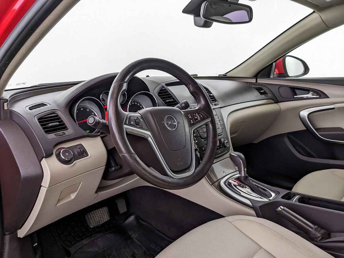 Opel Insignia, 2012