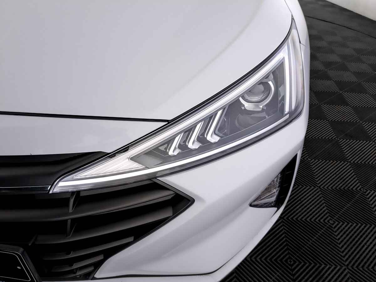 Hyundai Elantra, 2020