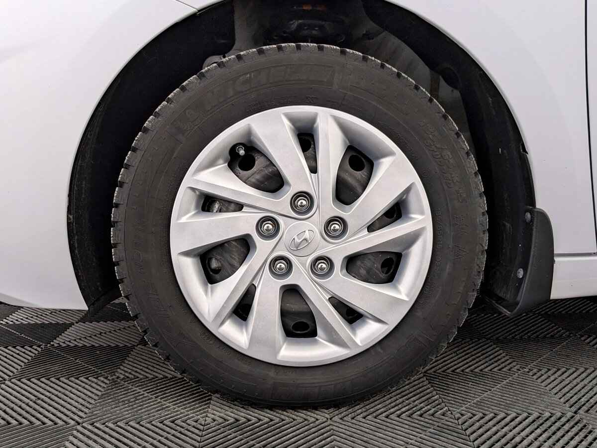 Hyundai Elantra, 2020