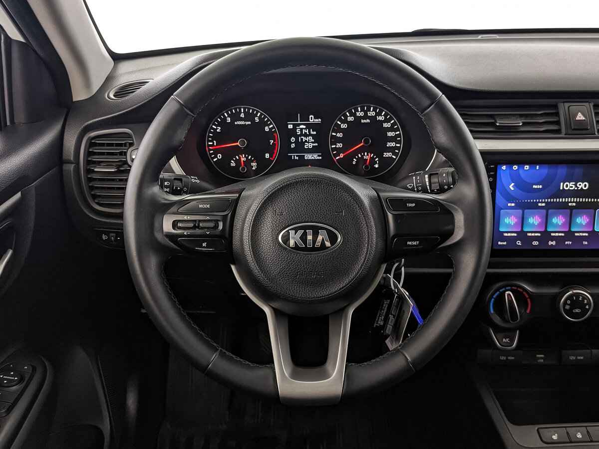 Kia Rio X, 2021