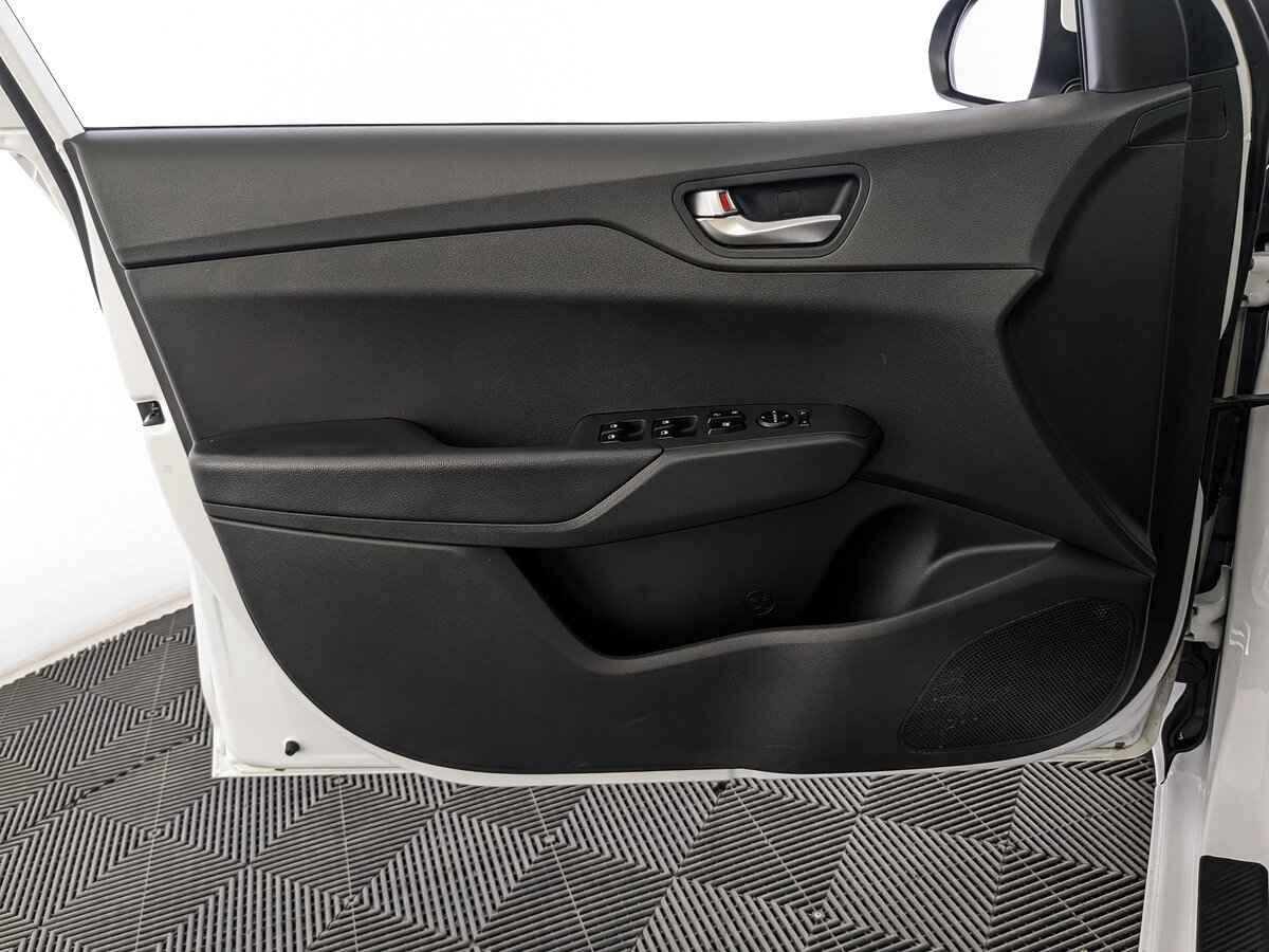 Hyundai Solaris, 2021