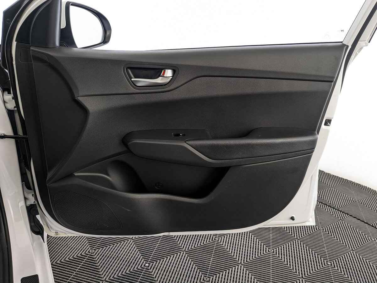 Hyundai Solaris, 2021