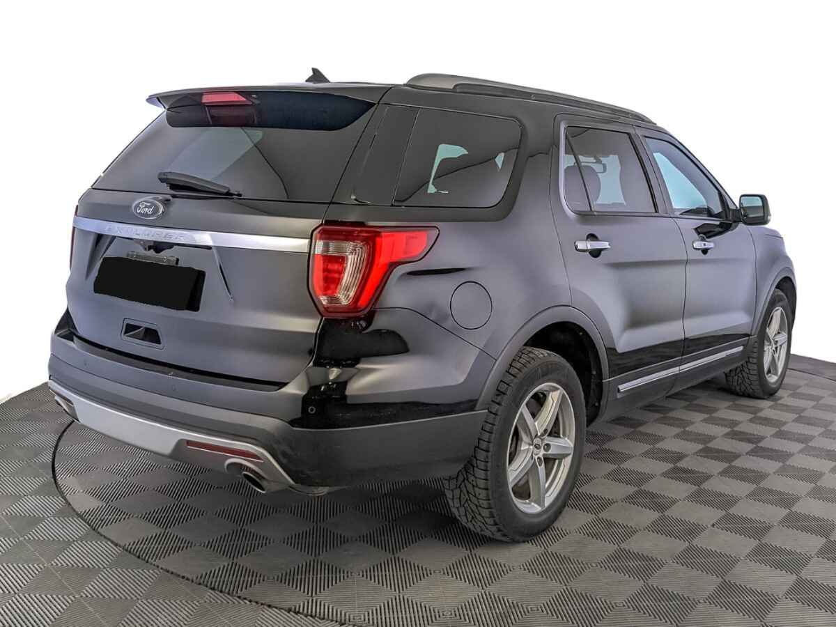 Ford Explorer, 2016