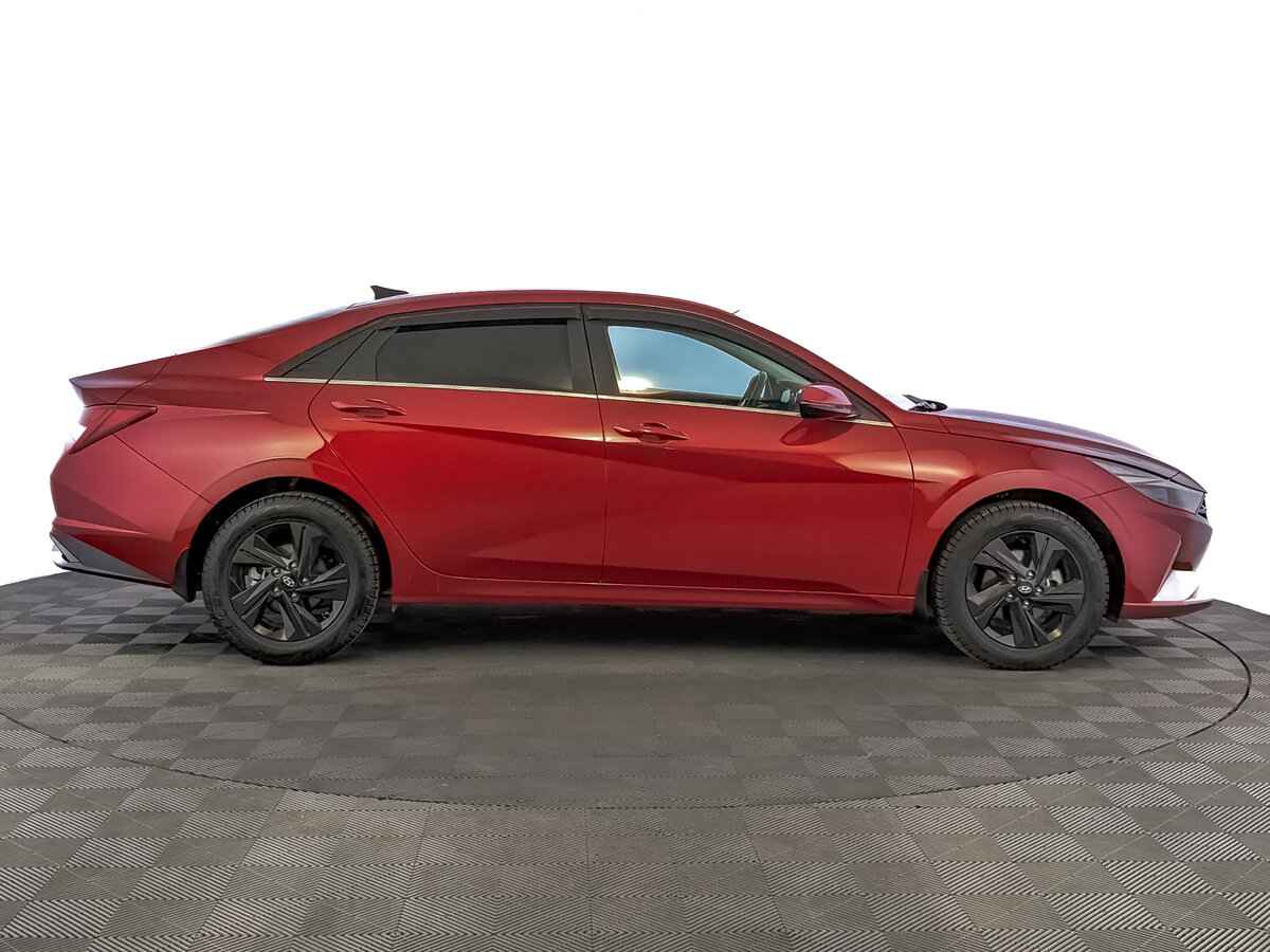 Hyundai Elantra, 2021