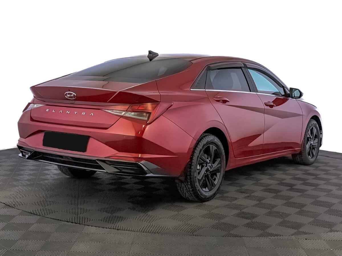 Hyundai Elantra, 2021