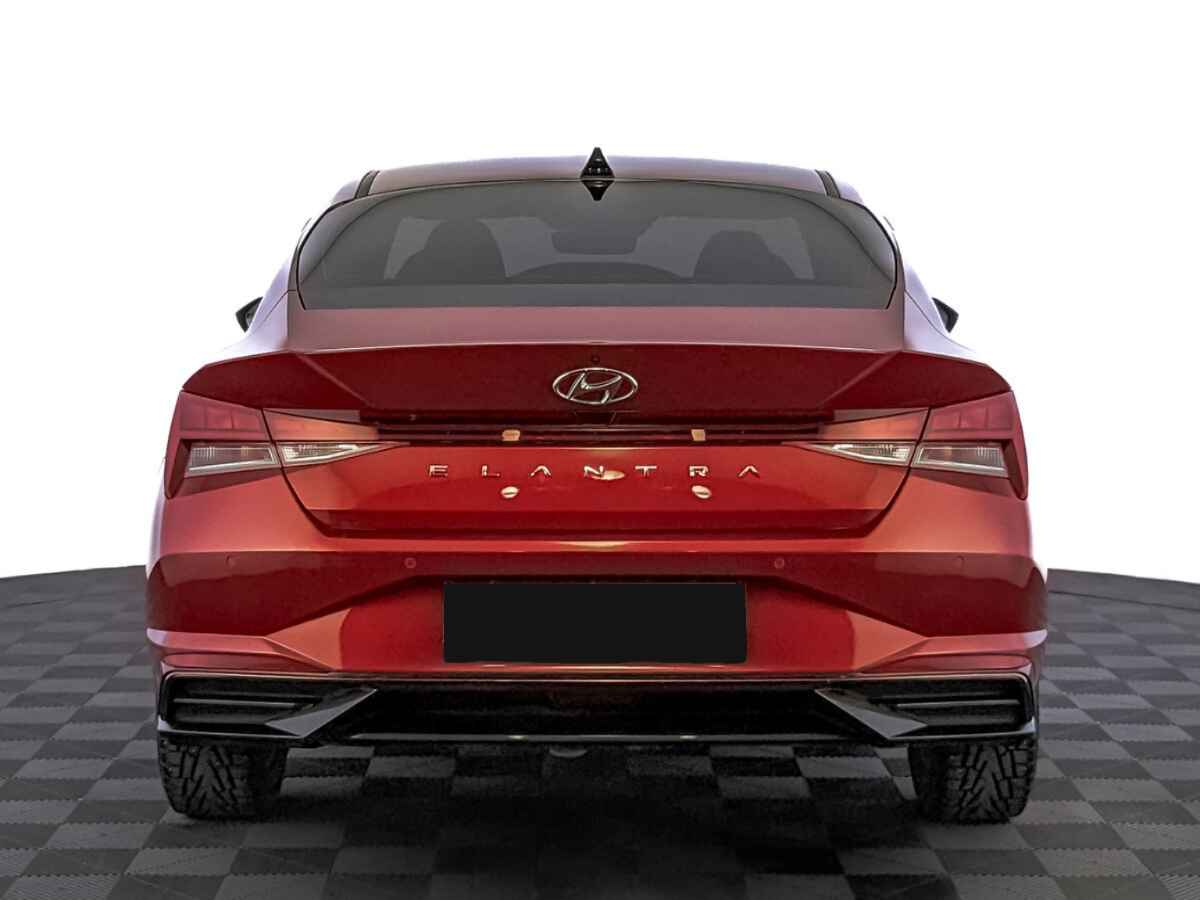 Hyundai Elantra, 2021