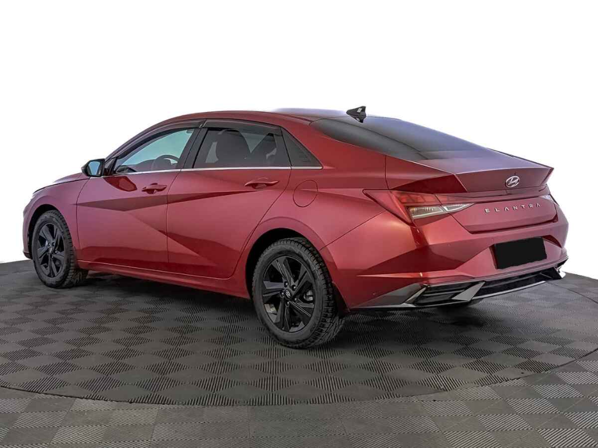 Hyundai Elantra, 2021