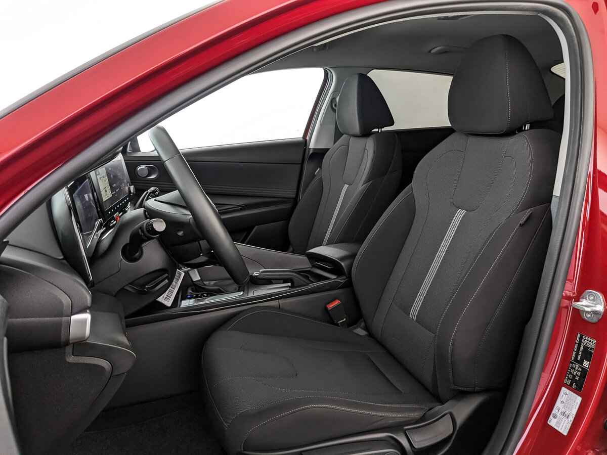 Hyundai Elantra, 2021