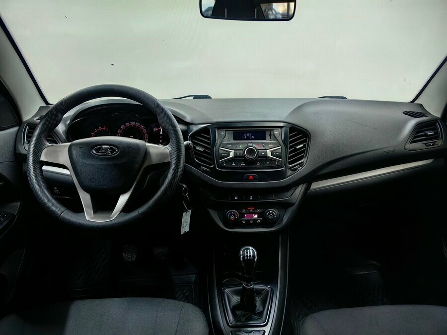 Lada (ВАЗ) Vesta, 2017