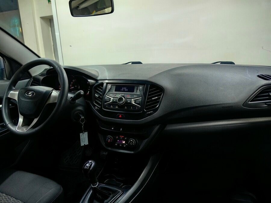 Lada (ВАЗ) Vesta, 2017