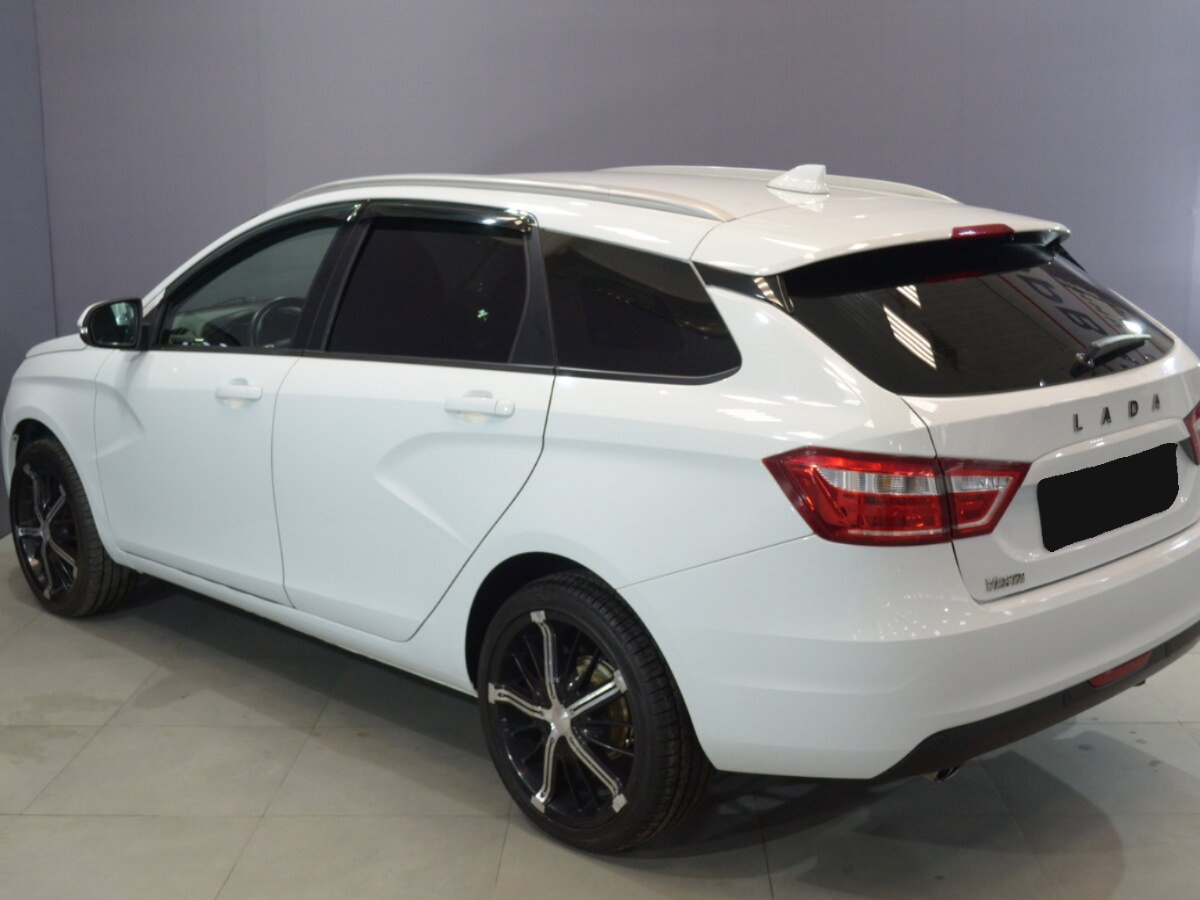 Lada (ВАЗ) Vesta SW, 2018