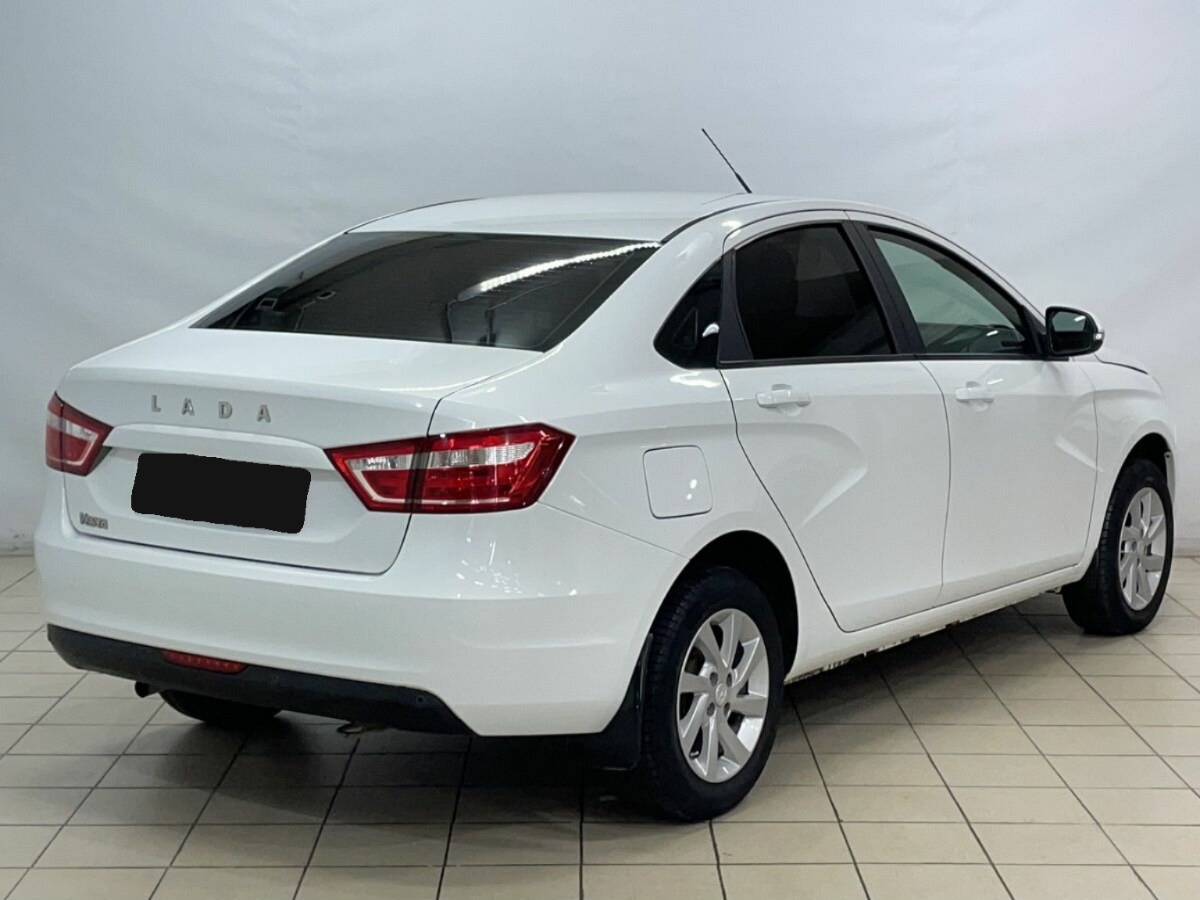 Lada (ВАЗ) Vesta, 2017