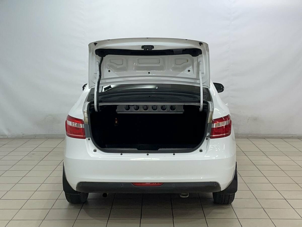 Lada (ВАЗ) Vesta, 2017