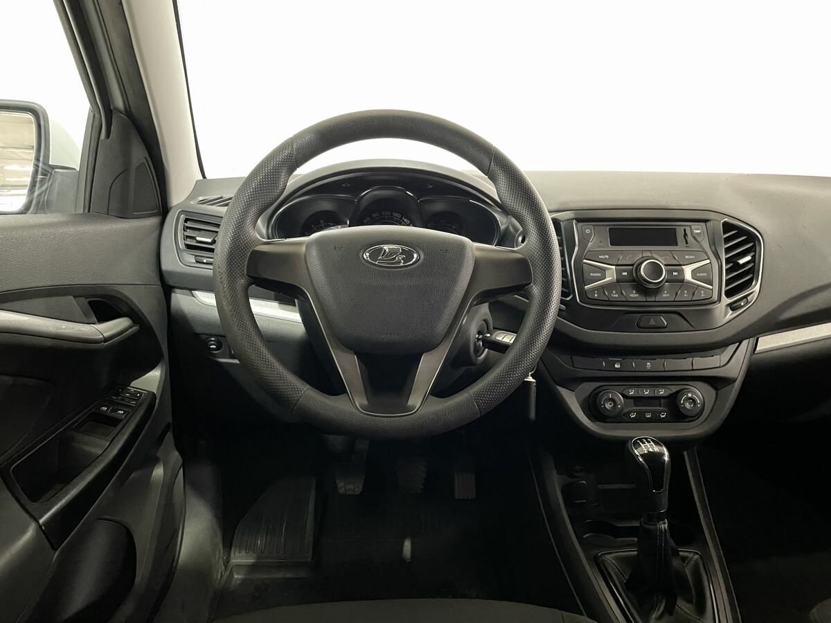 Lada (ВАЗ) Vesta, 2017