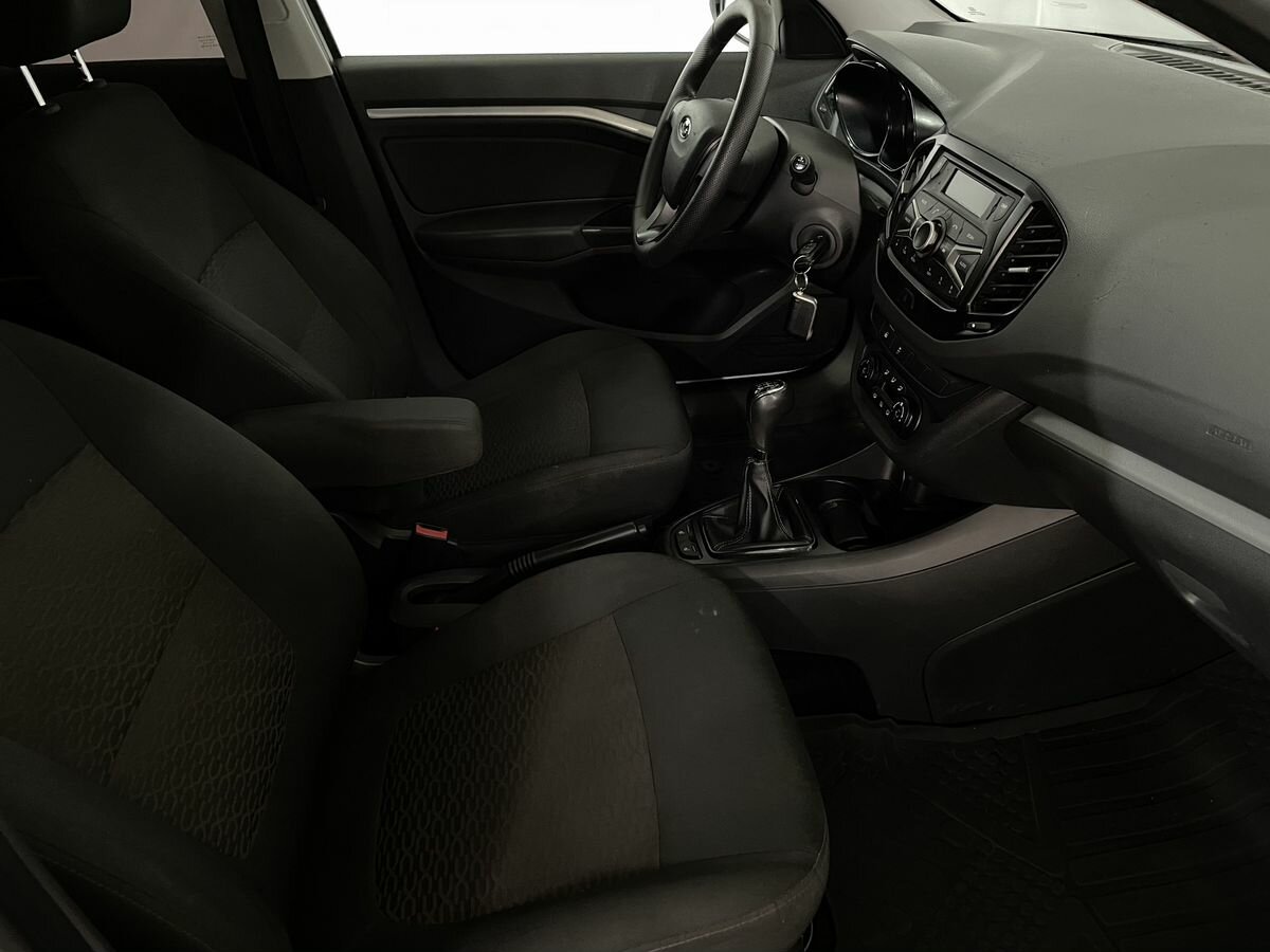 Lada (ВАЗ) Vesta, 2017